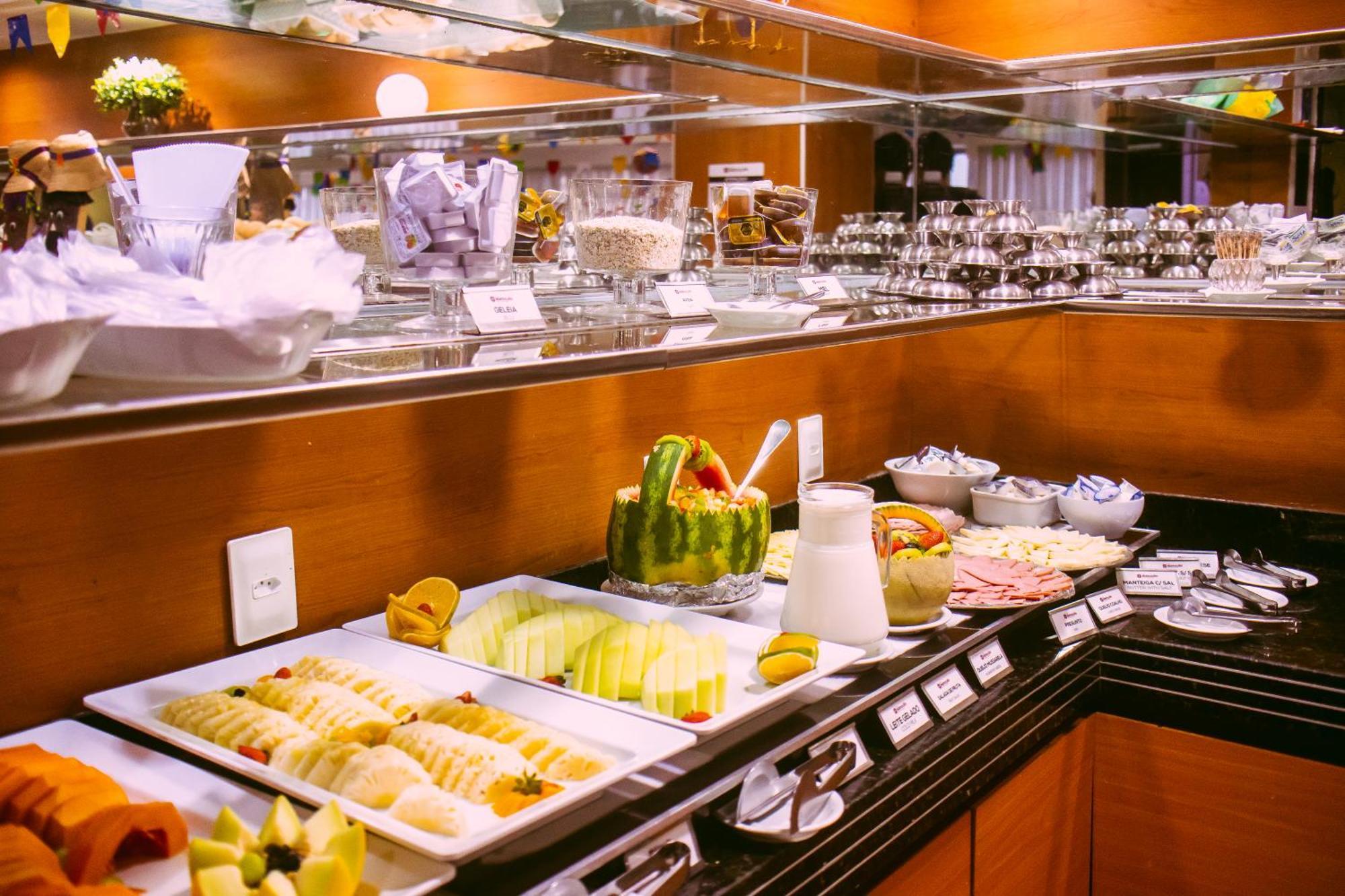 Hotel Euro Suite Recife Boa Viagem By Nacional Inn Exterior photo